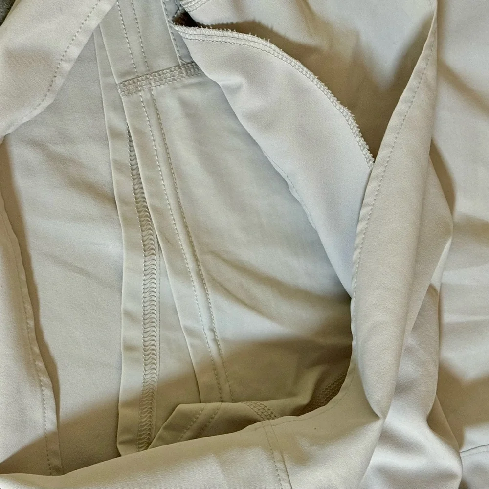 Disney x Outdoor Voices Mens Size 3XL‎ Goofy High Stride Tan Shorts 5